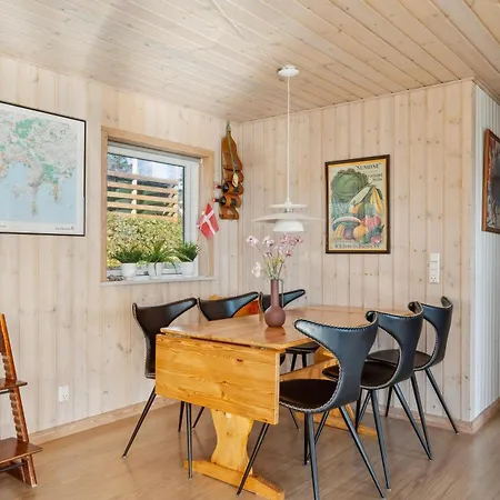Σπίτι διακοπών Family-friendly Near And Mols Bjerge Close To Beach, Nature And Attractions *