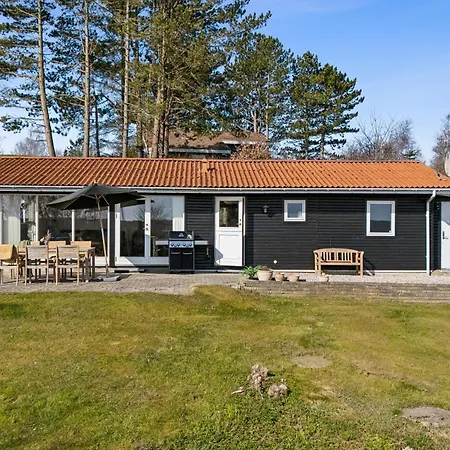 Σπίτι διακοπών Family-friendly Near And Mols Bjerge Close To Beach, Nature And Attractions