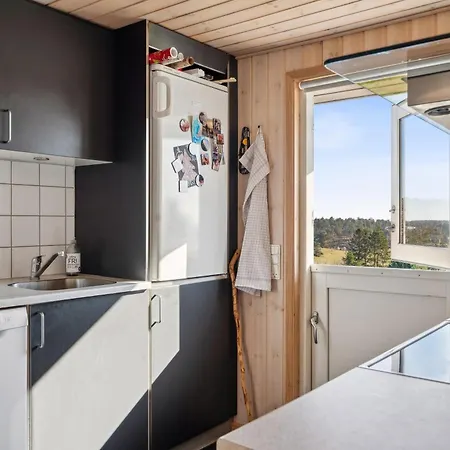 Family-friendly Near And Mols Bjerge Close To Beach, Nature And Attractions Feriehus *